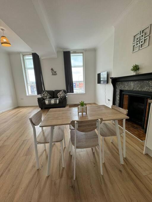 Spacious Flat In Sheffield City Center Gs304 Extérieur photo